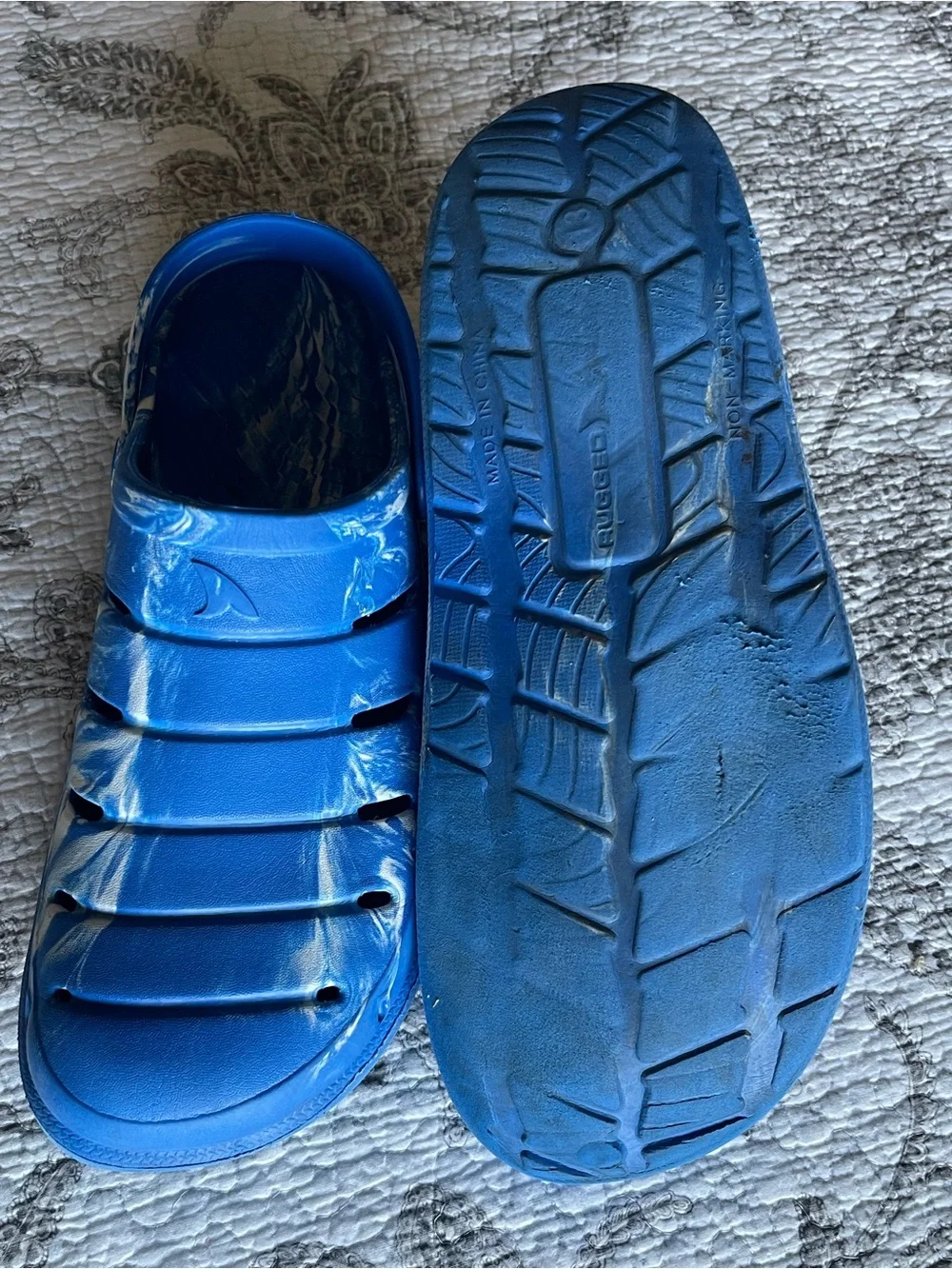 Men's Blue Marbled Slip-On Water Sandals with Adjustable Heel Strap